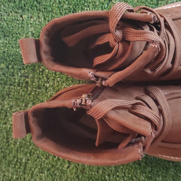 Like New Sonoma Good For Life Enigma Wedge Platform Heel, Zipper Sides,Lace Up - Picture 3 of 11